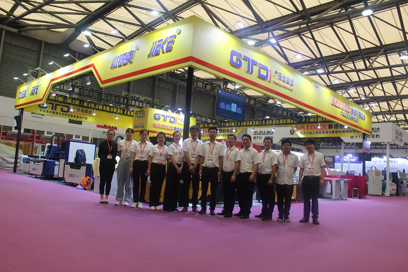 KK体育数控带您直击2020上海广告展展会现场